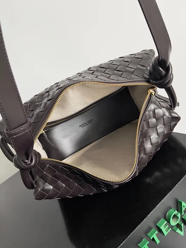 All categories 💚 Authentic bags 💚 BV 2025 new BV crossbody bag